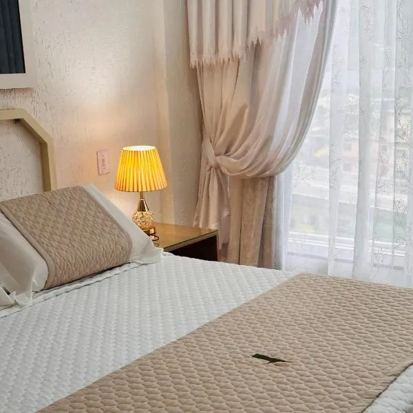 Hotel Netto，位于卡舒埃拉斯迪马卡库的酒店