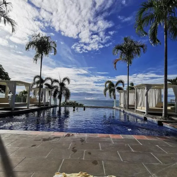 El Palmar Beach Residences 901 Beach Front View，位于Boca Corona的酒店