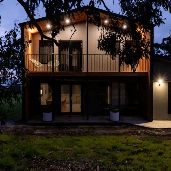 44onRoaring - in the Huon Valley，位于Surveyors Bay的酒店