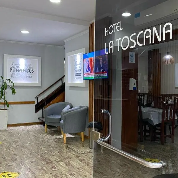 Hotel La Toscana，位于Tanti Nuevo的酒店