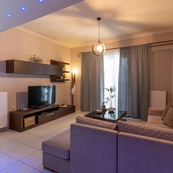 Fivos apartment，位于扎金索斯镇的酒店