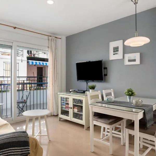 Apartamento Manuela - Solo Familias，位于科尼尔-德拉弗龙特拉的酒店