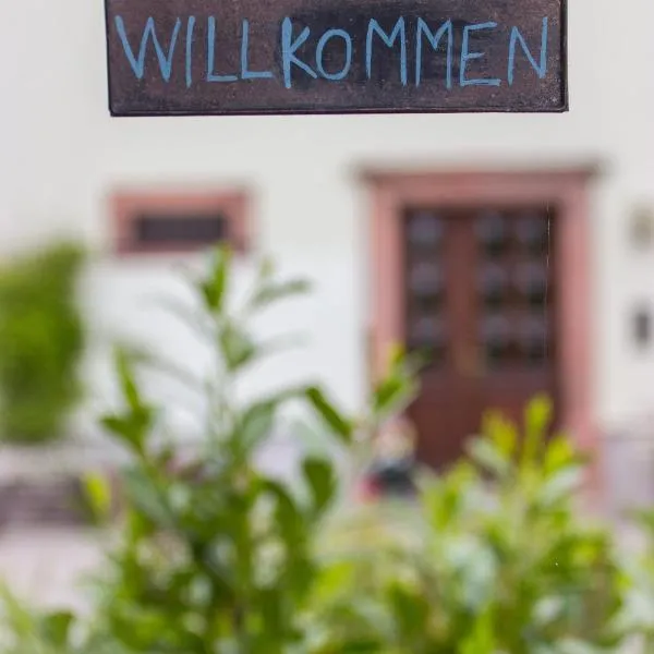 Ferienwohnung Rochlitzer Berg Blick，位于Seelitz的酒店