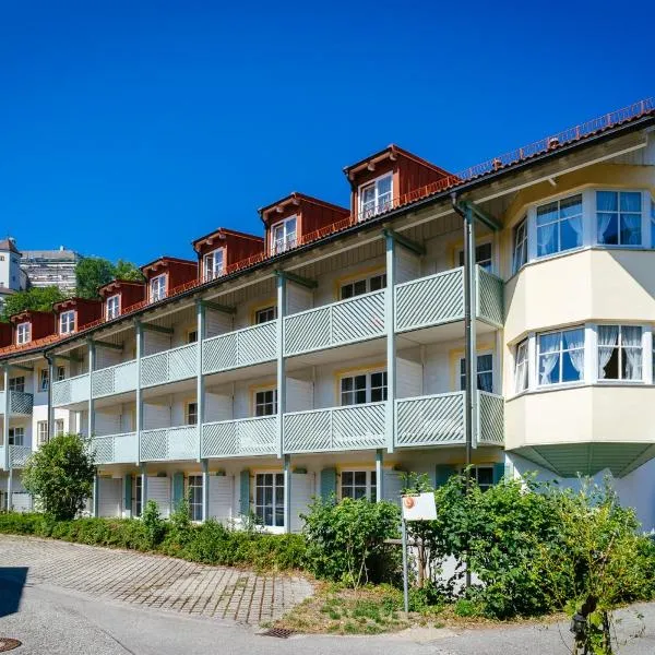 Burghotel Aschau，位于基姆高地区阿绍的酒店