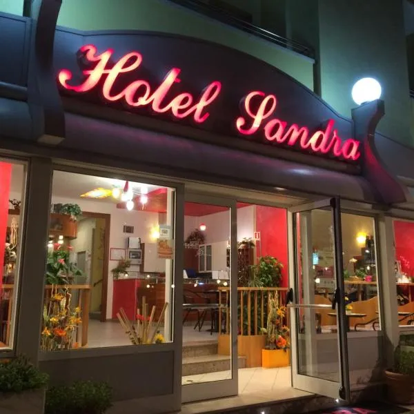 桑德拉酒店，位于加提欧马里的酒店