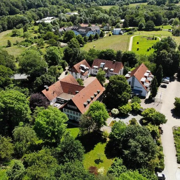 Hotel Lindenhof，位于Sennestadt的酒店