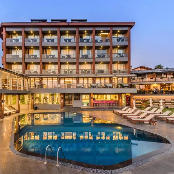 基利亚酒店，位于Rumelikavağı的酒店
