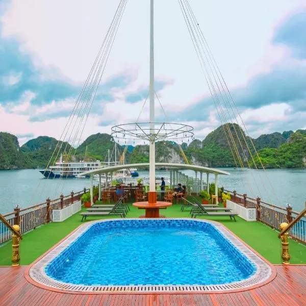 Le Journey Calypso Pool Cruise Ha Long Bay，位于下龙湾的酒店