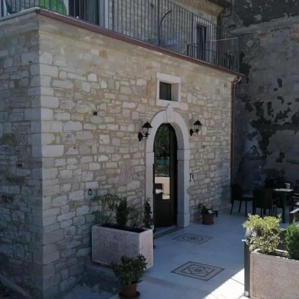 B&B Celeste - Palazzo D'Addario，位于Macchia Valfortore的酒店