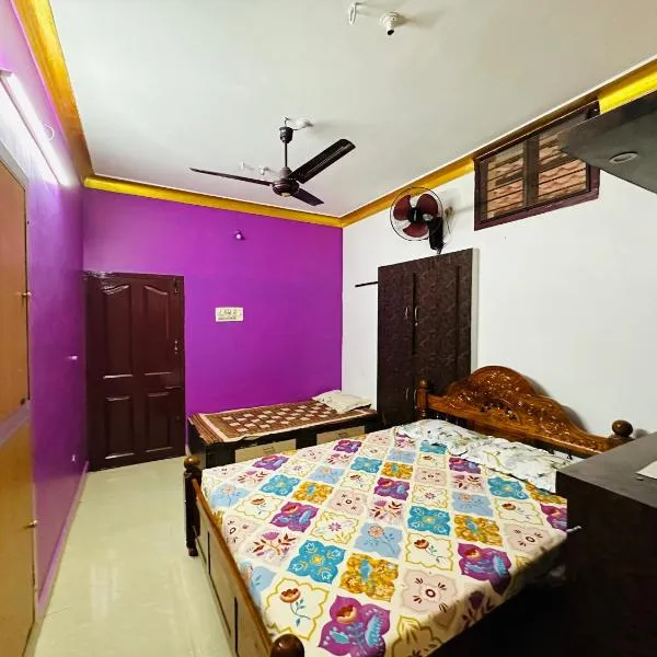 Amaravathi Home Stay，位于Kalasapākkam的酒店