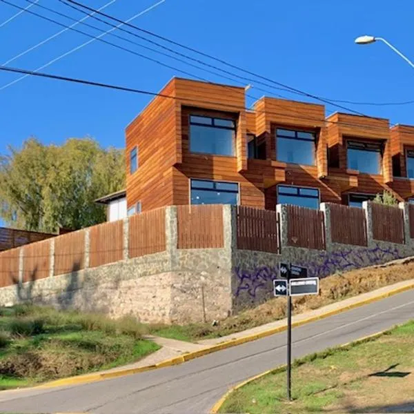 M House Pichilemu，位于皮奇勒姆的酒店
