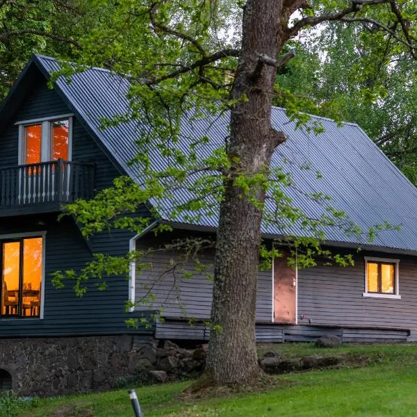 TaaliHomes Vanaküla Puhkemaja - Saun ja kümblustünn hinnas，位于Vanaküla的酒店