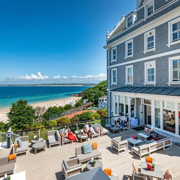 Harbour Hotel & Spa St Ives，位于Gwithian的酒店