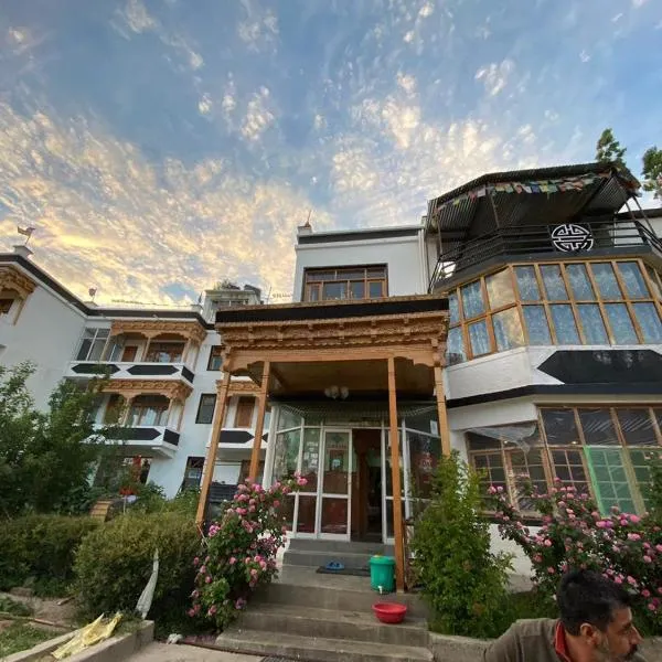 Dream Ladakh Guest House，位于列城的酒店