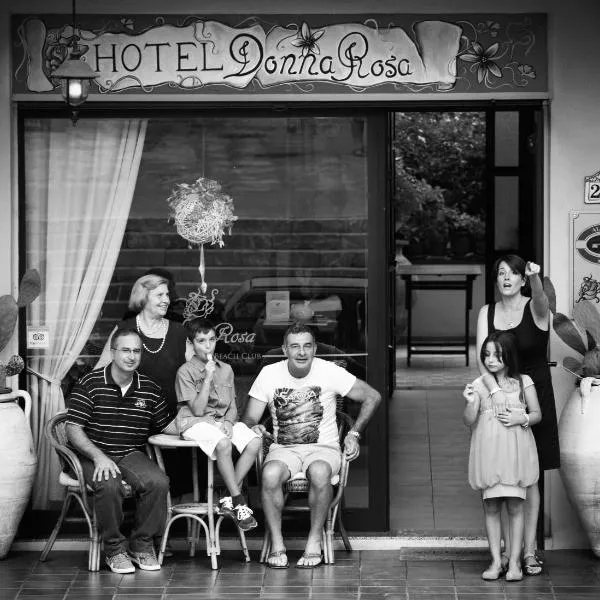 唐娜·罗萨酒店，位于洛卡卢美拉的酒店