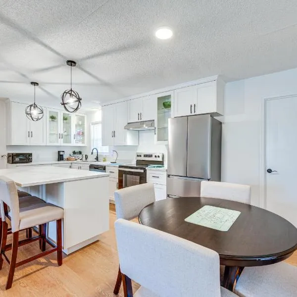 Cozy North Carolina Retreat Near Fishing and Boating，位于华盛顿的酒店