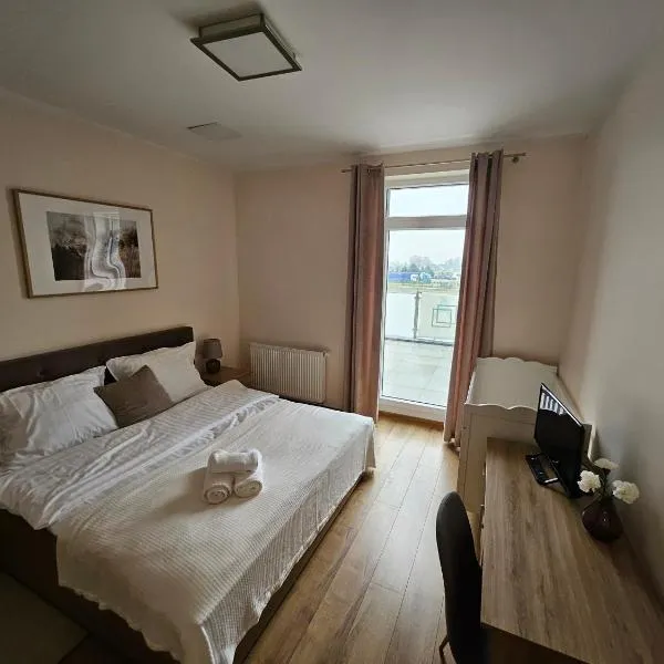 Restauracja & Pokoje Gościnne Polowczyk，位于Miąskowo的酒店