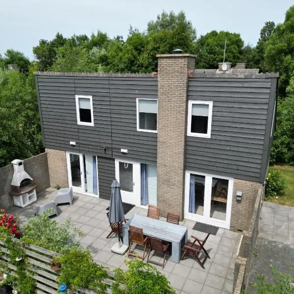 Beautifull house Beach Life 47，位于德科克斯多普的酒店