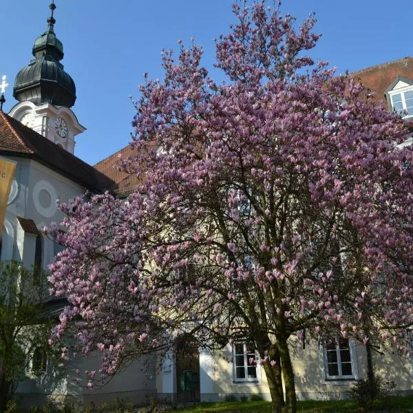 Haus der Begegnung Heilig Geist，位于布格豪森的酒店