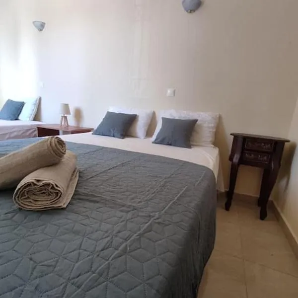 MontNoir Appartement，位于马夫罗沃的酒店