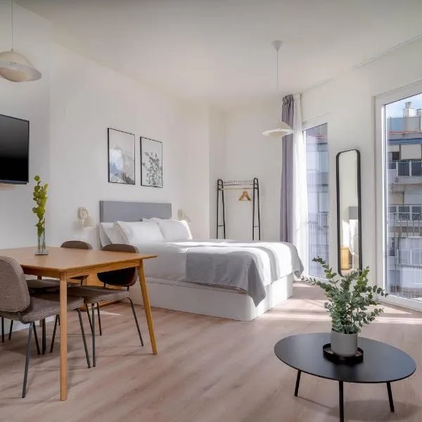Limehome Valencia Carrer de Sant Jacint，位于瓦伦西亚的酒店