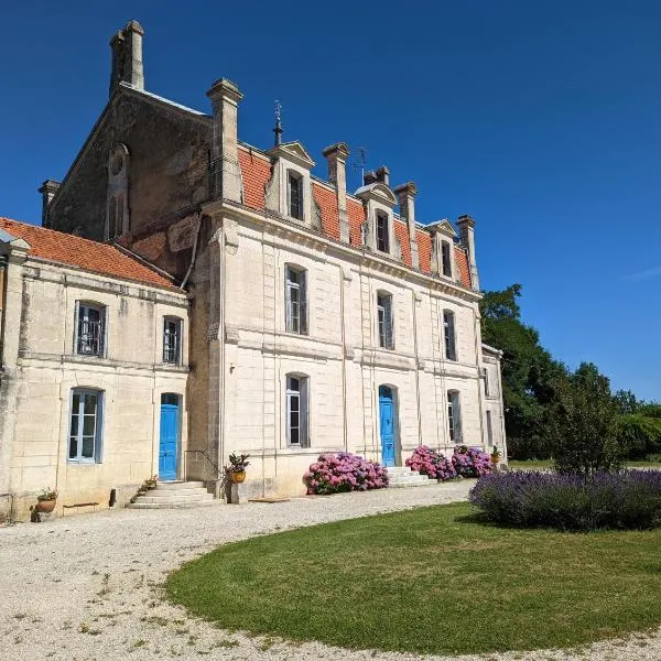 Domaine du Faure，位于Chadurie的酒店
