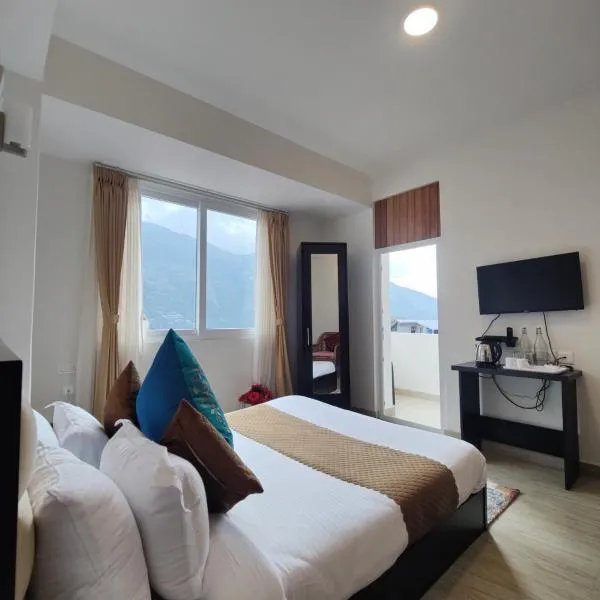 Maplewood Hotel & Spa，位于甘托克的酒店