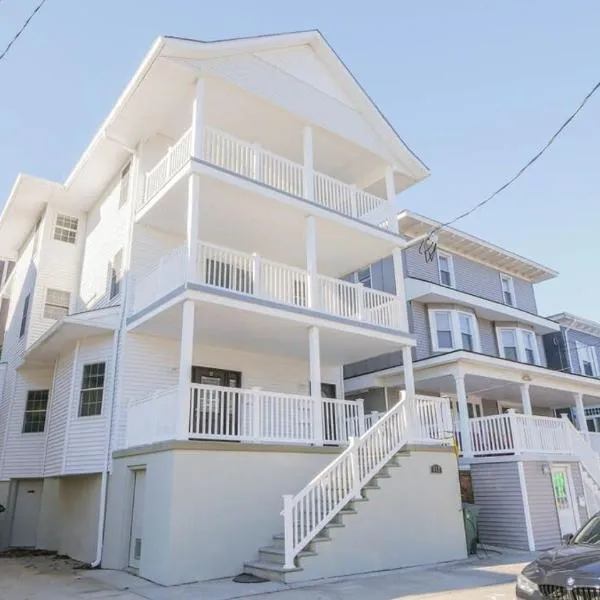 Bartram Dream House I - Bartram Beach Retreat，位于大西洋城的酒店