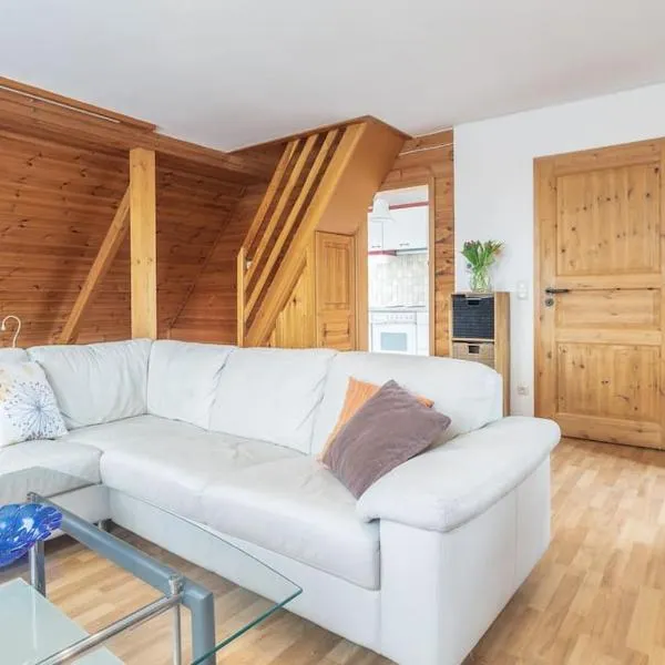 Alpen-Hostel Apartment Südgrat mit Motorradvermietung，位于梅明根的酒店