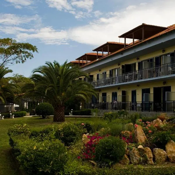Hotel Vlassis，位于Spiliá的酒店