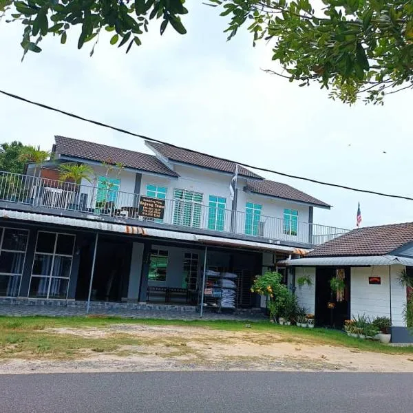 VILLA ANJUNG TAMU，位于龙运的酒店