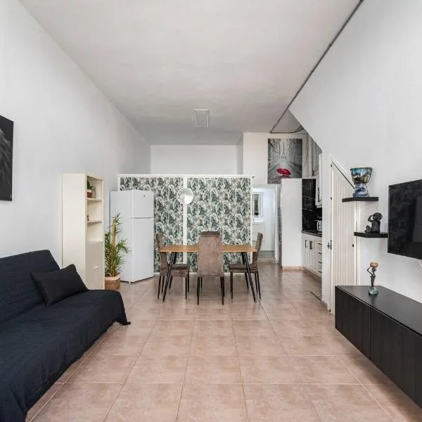 Apartamento La Listada Bajo，位于Abades的酒店