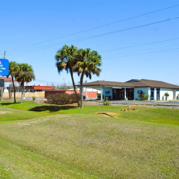 Americas Best Value Inn & Suites-Foley，位于Magnolia Springs的酒店