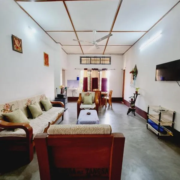 Upasana Homestay，位于迪布鲁加尔的酒店