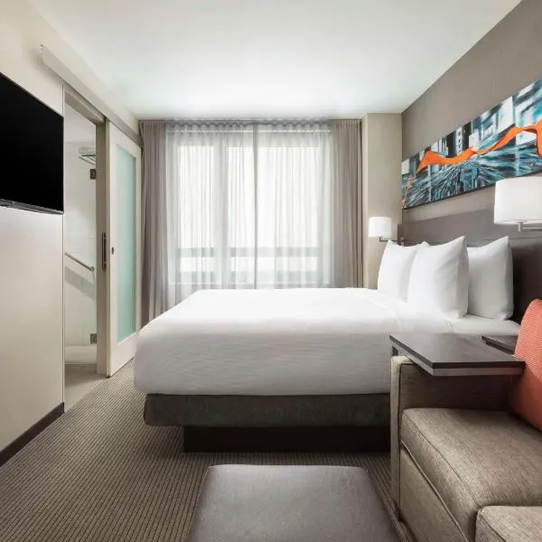 Hyatt Place New York City - Times Square，位于Guttenberg的酒店