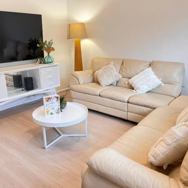 50 meters to the beach Hargraves Beach Cottage，位于Norah Head的酒店