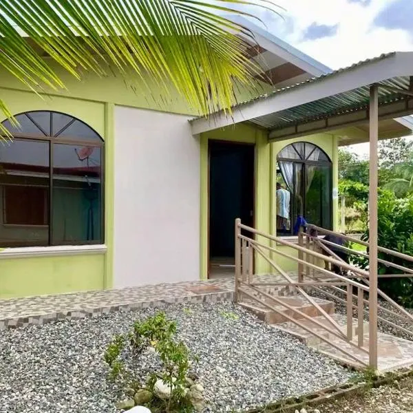 Casa El Jardín，位于Río Claro的酒店