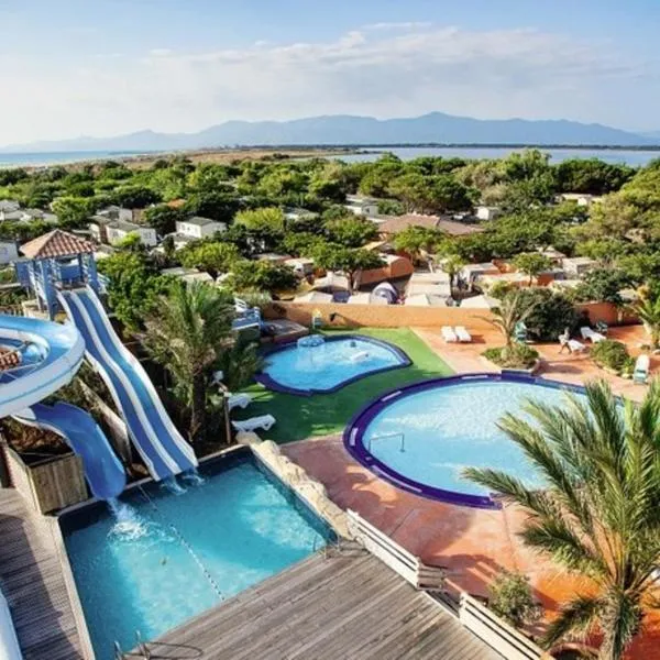 SOLEIL & PLAGE au CAMPING MAR ESTANG 4 ETOILES 3 chambres 2 salle de bain，位于鲁西隆地区卡内的酒店