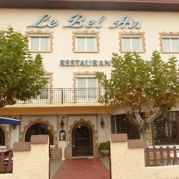 乐贝莱尔酒店，位于Mions的酒店