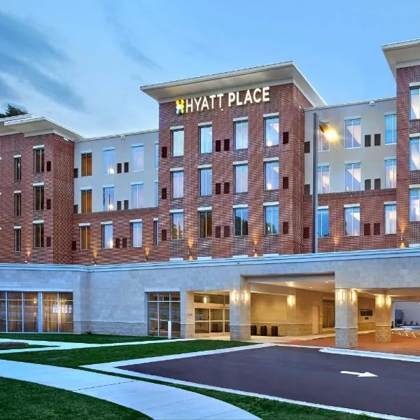 Hyatt Place Chapel Hill，位于教堂山的酒店