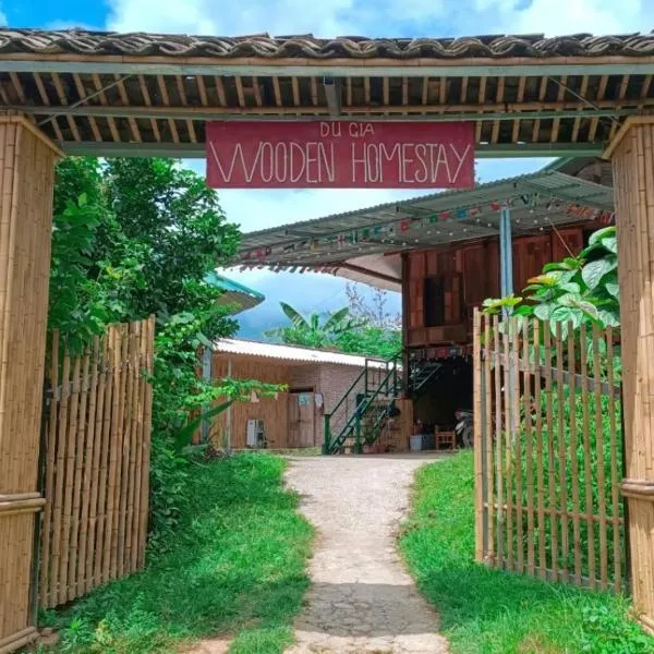 Du Gia Wooden Homestay，位于Làng Cac的酒店