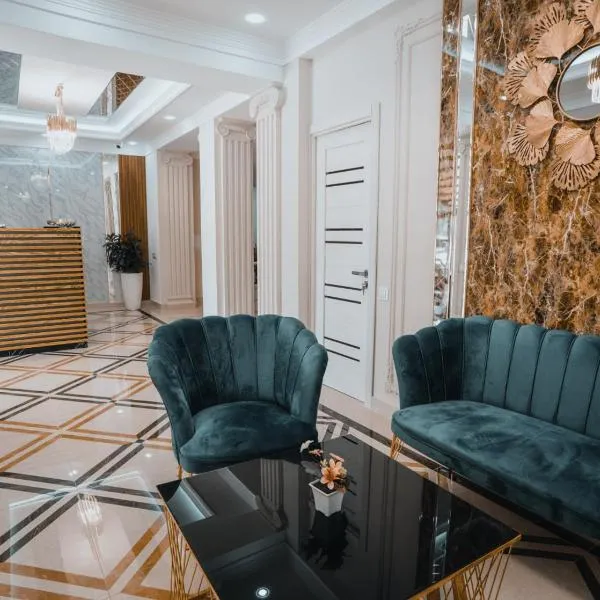 Art Plaza Hotel，位于塔什干的酒店