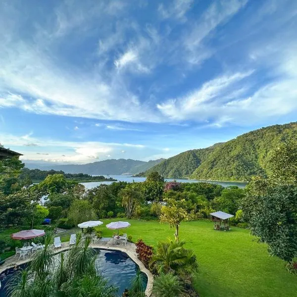 Hotel Toliman，位于San Lucas Tolimán的酒店