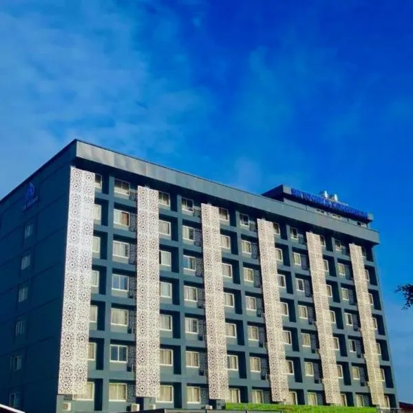SM Tower Hotel and Convention Berau，位于Tanjungredep的酒店