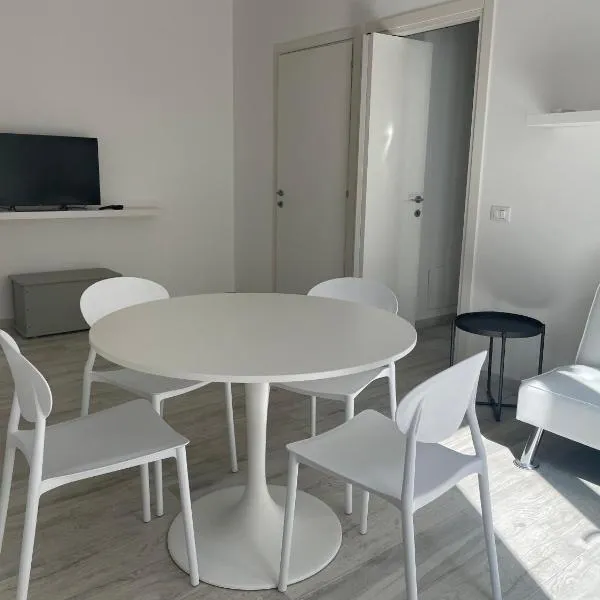 ucuppu appartamenti Civico16，位于卡洛福泰的酒店