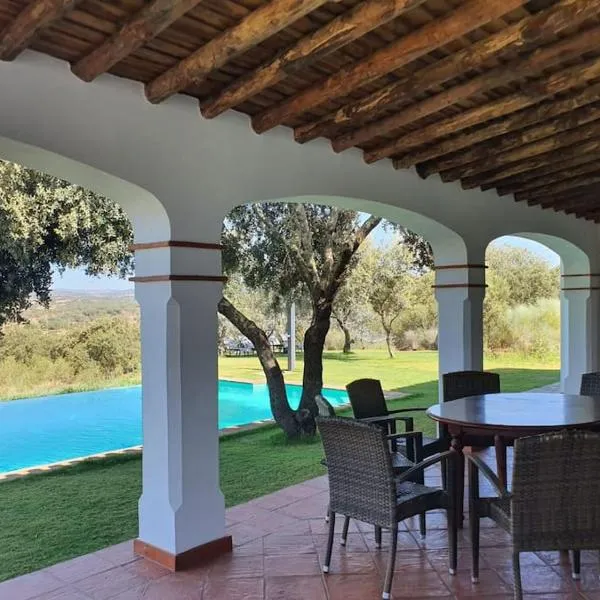 CASA RURAL MONTE DE AJUDA，位于奥利文萨的酒店