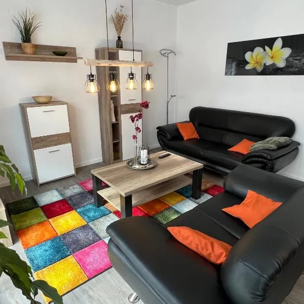 Ferienhaus "Golden Delicious" Meppen Ebenerdig Carport Terrasse Neubau NETFLIX Free WIFI 2 Schlafzimmer Küche GästeWC，位于梅彭的酒店