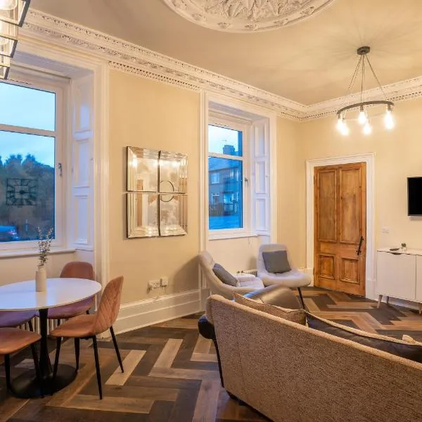 Stylish 2 Bed Flat-Free Parking，位于Arniston的酒店