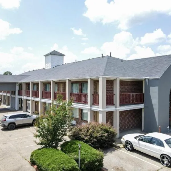 Mississippi Hotel，位于Macon的酒店