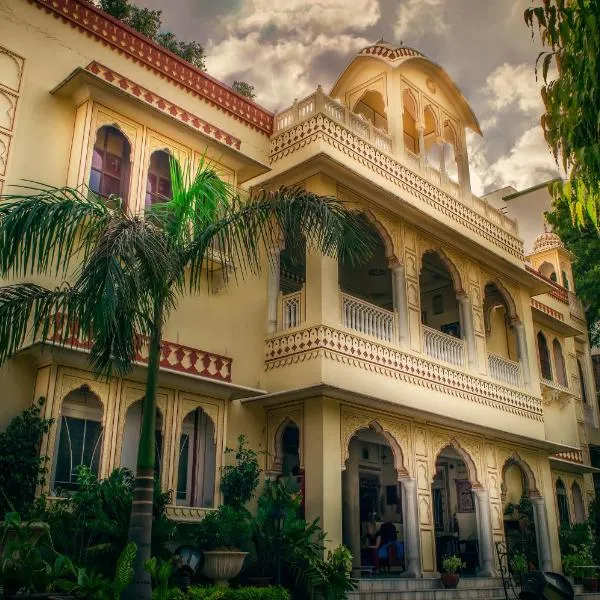 Krishna Palace - A Heritage Hotel，位于Amer的酒店